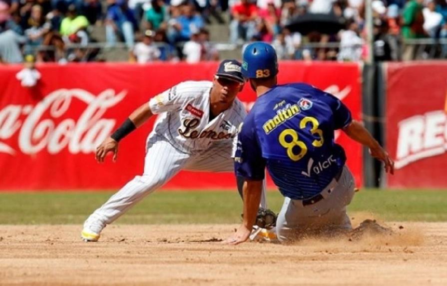 Venezuela evalúa permitir el 40% en estadios de béisbol por el COVID-19