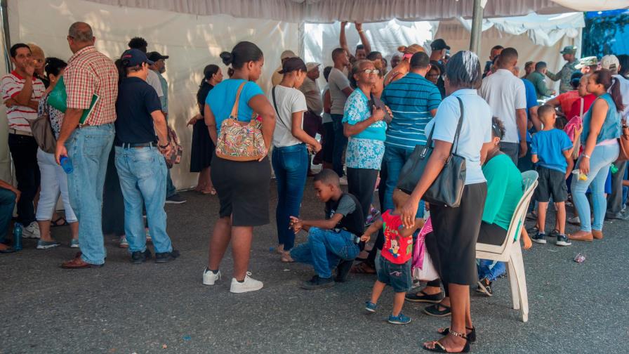 Inician operativo médico del buque hospital del Comando Sur de los Estados Unidos 