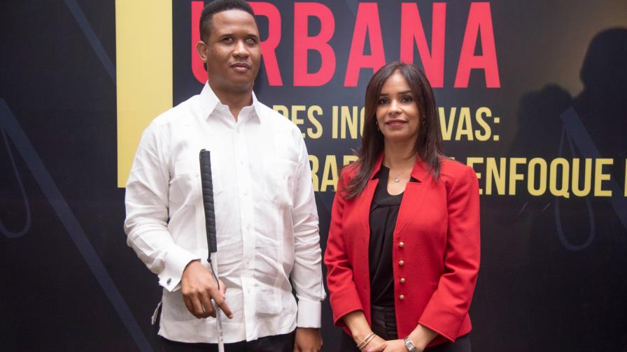 Intrant entrega licencia a 30 compañías de transporte escolar en distintas provincias del país