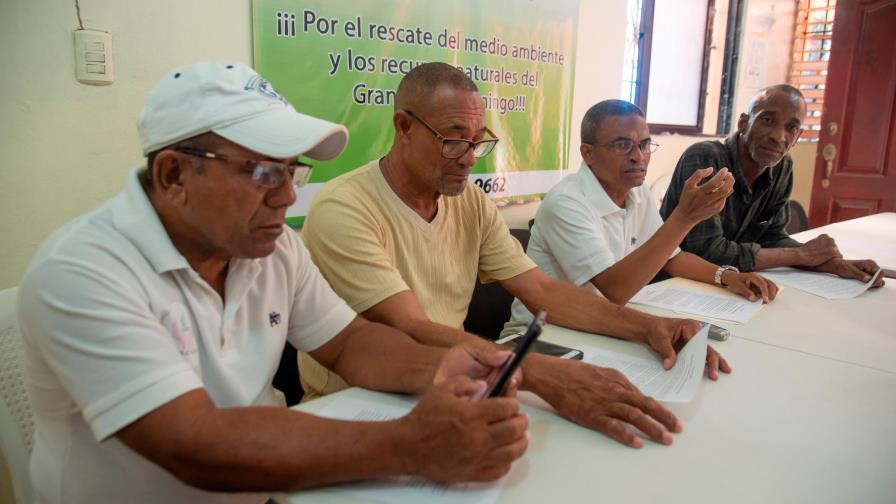 Comunitarios de La Zurza solicitan aprobación de la Ley de agua como regalo de Navidad