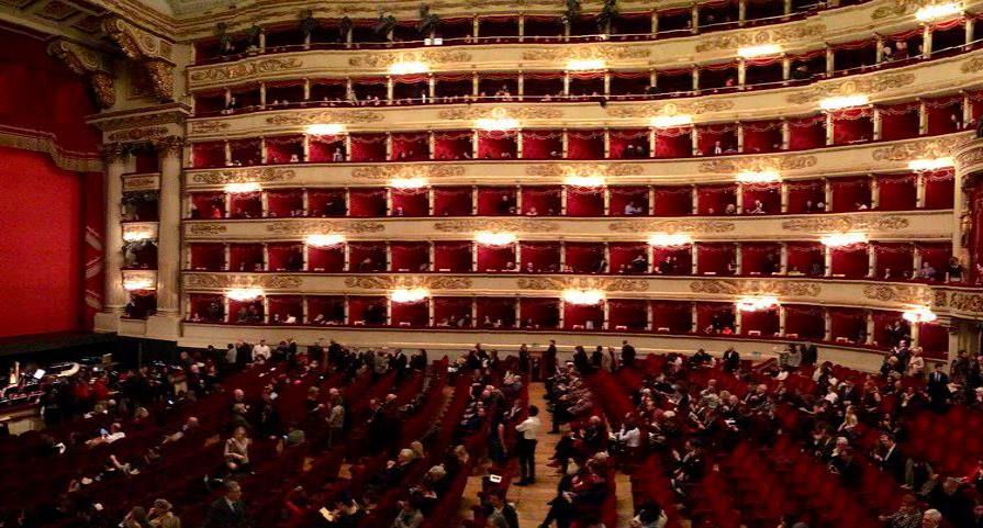 Armani se hace benefactor de La Scala de Milán para apoyar su recuperación