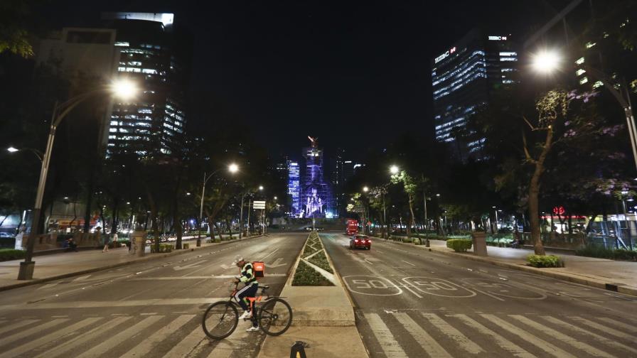 México endurece el mensaje contra el coronavirus