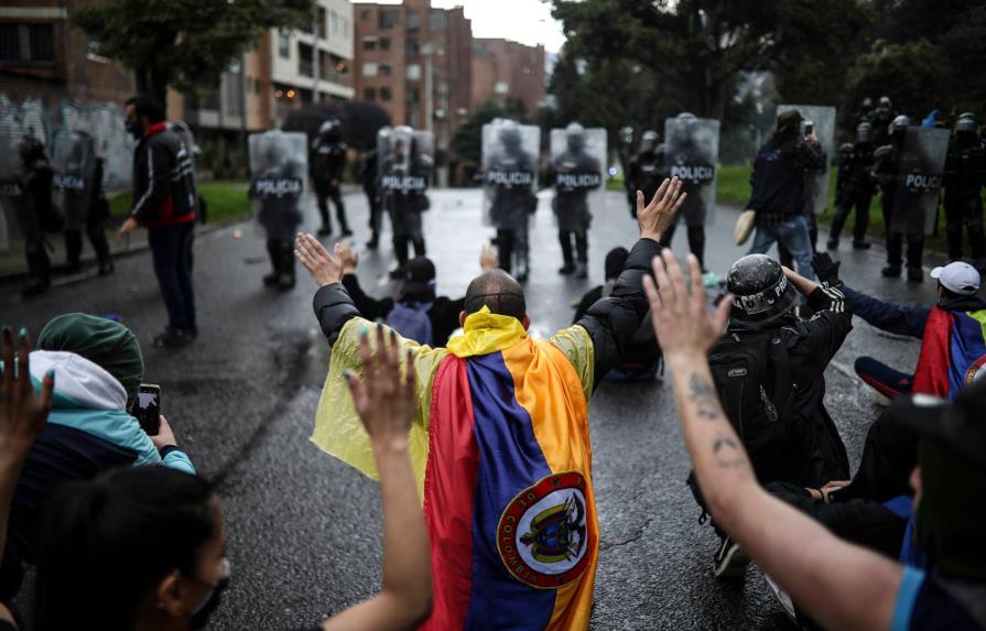 La Unión Europea pide una investigación sobre los asesinatos en protestas en Colombia