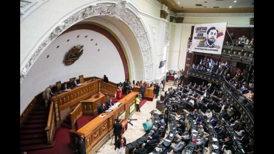 Parlamento venezolano nombra representantes ante Brasil, Guatemala y Paraguay