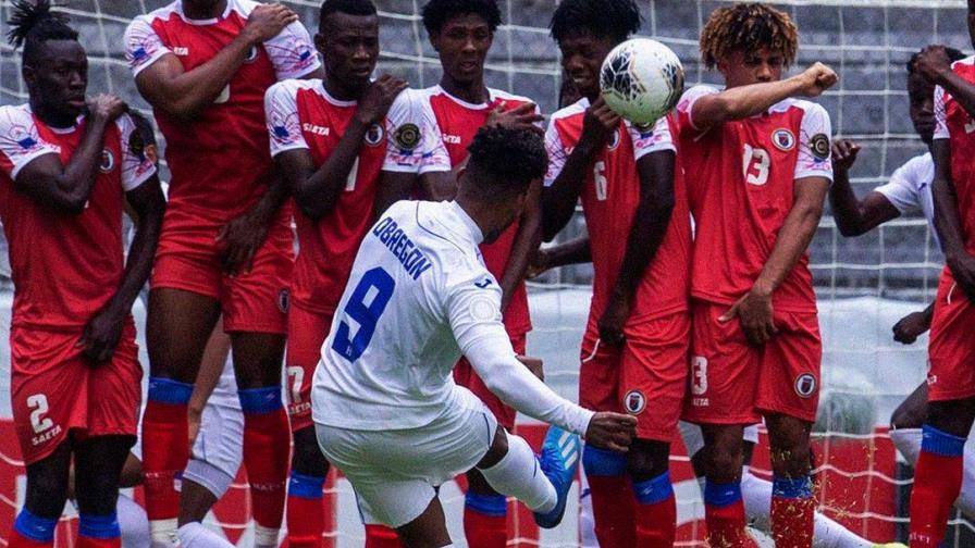 Haití fue goleada al jugar 22 minutos sin portero y con 10 por pruebas de Covid-19
