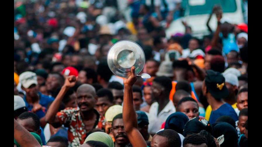 Centenares de haitianos protestan contra inseguridad y aumento de secuestros Centenares de haitianos protestan contra inseguridad y aumento de secuestros