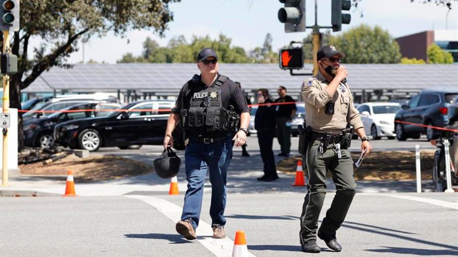 Ascienden a 10 los muertos por el tiroteo del miércoles en California Ascienden a 10 los muertos por el tiroteo del miércoles en California