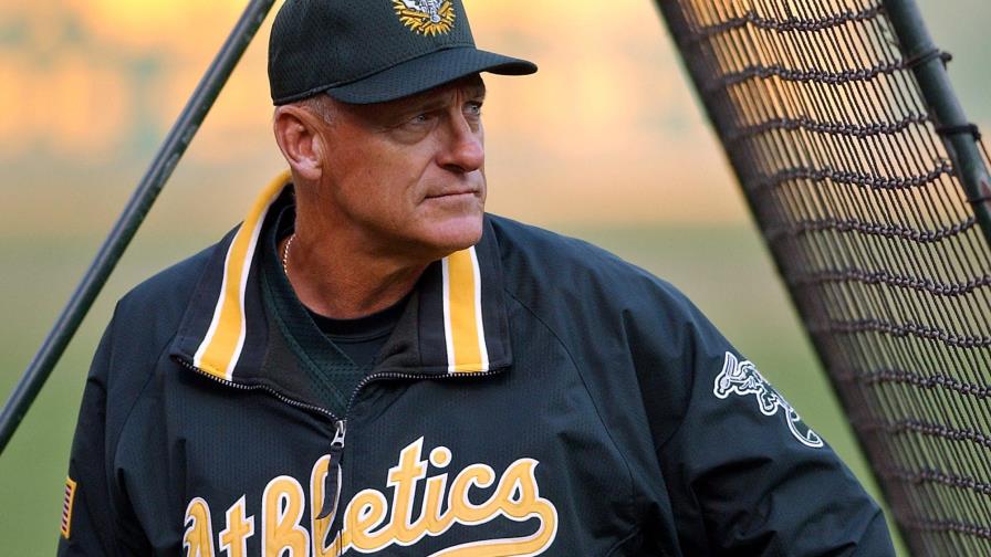 MLB: Expiloto Art Howe está hospitalizado con coronavirus