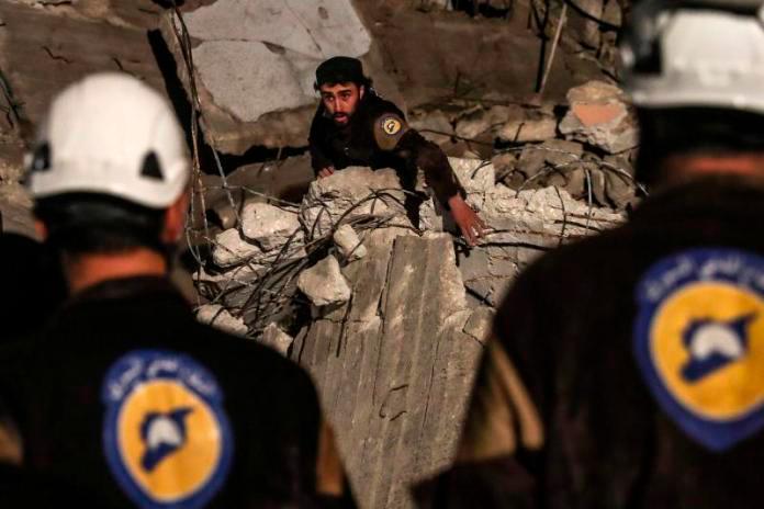 Aumentan a 19 muertos y más de 80 heridos por coche bomba al norte de Siria