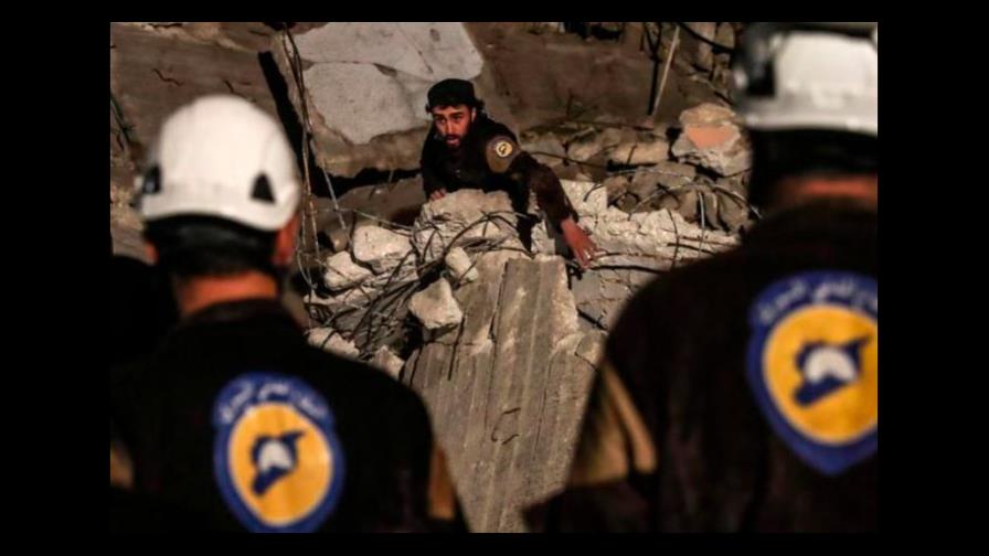 Aumentan a 19 muertos y más de 80 heridos por coche bomba al norte de Siria