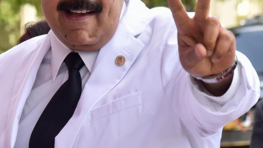 Venezuela producirá al mes dos millones de vacunas cubanas, afirma Maduro