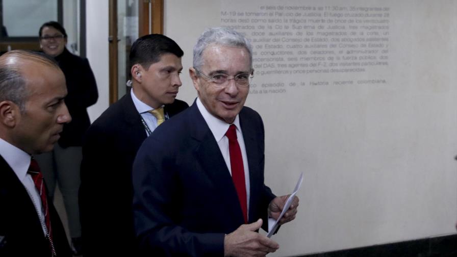 Colombia: Corte llama a Uribe a testificar por masacres Colombia: Corte llama a Uribe a testificar por masacres