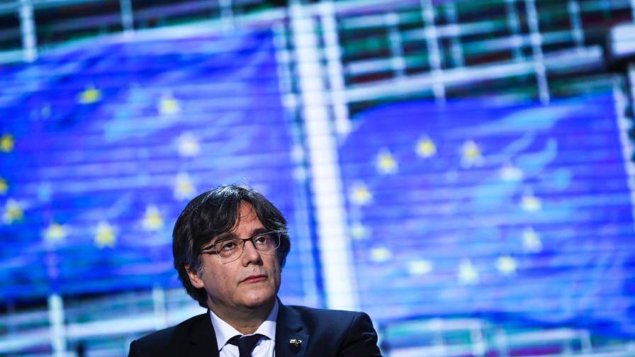 Detienen a expresidente catalán Carles Puigdemont en Italia