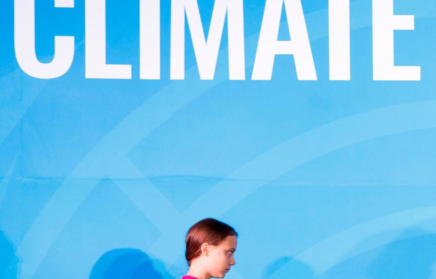 Greta Thunberg escoge un Tesla para llegar a la COP25 