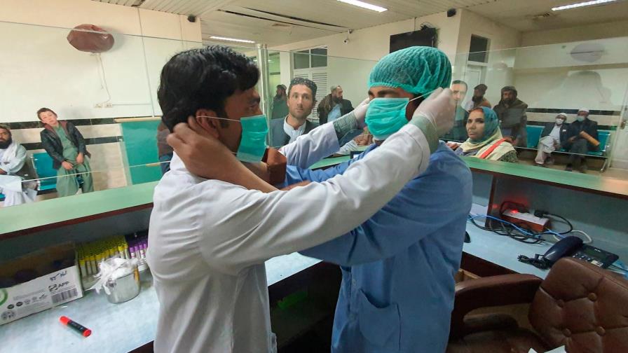 Pakistán anuncia los dos primeros casos del coronavirus en su territorio Pakistán anuncia los dos primeros casos del coronavirus en su territorio