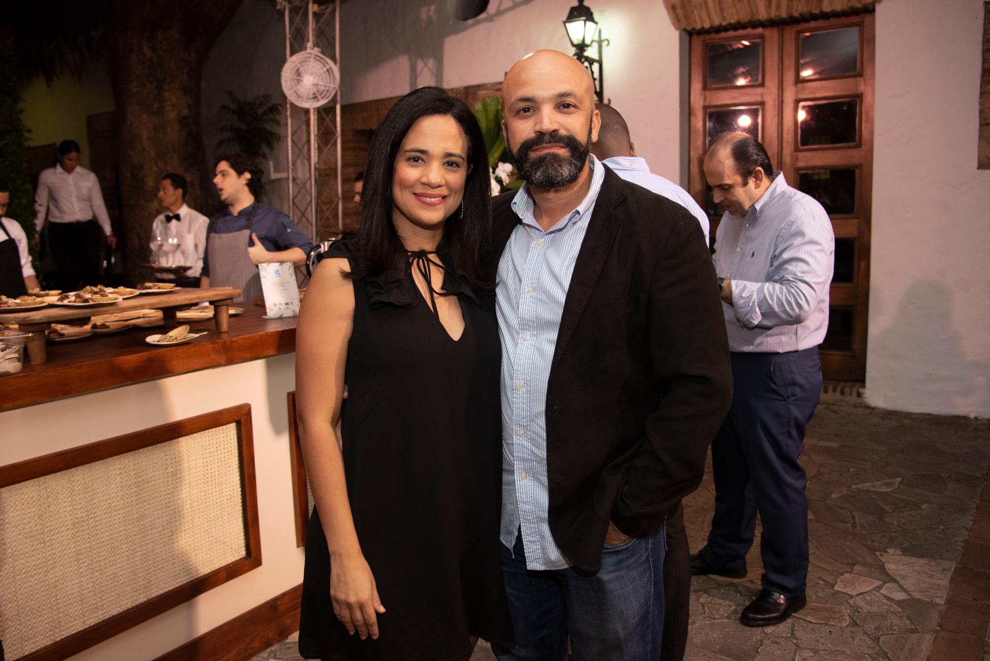 Isabel de Carrasco y Cesar Carrasco.