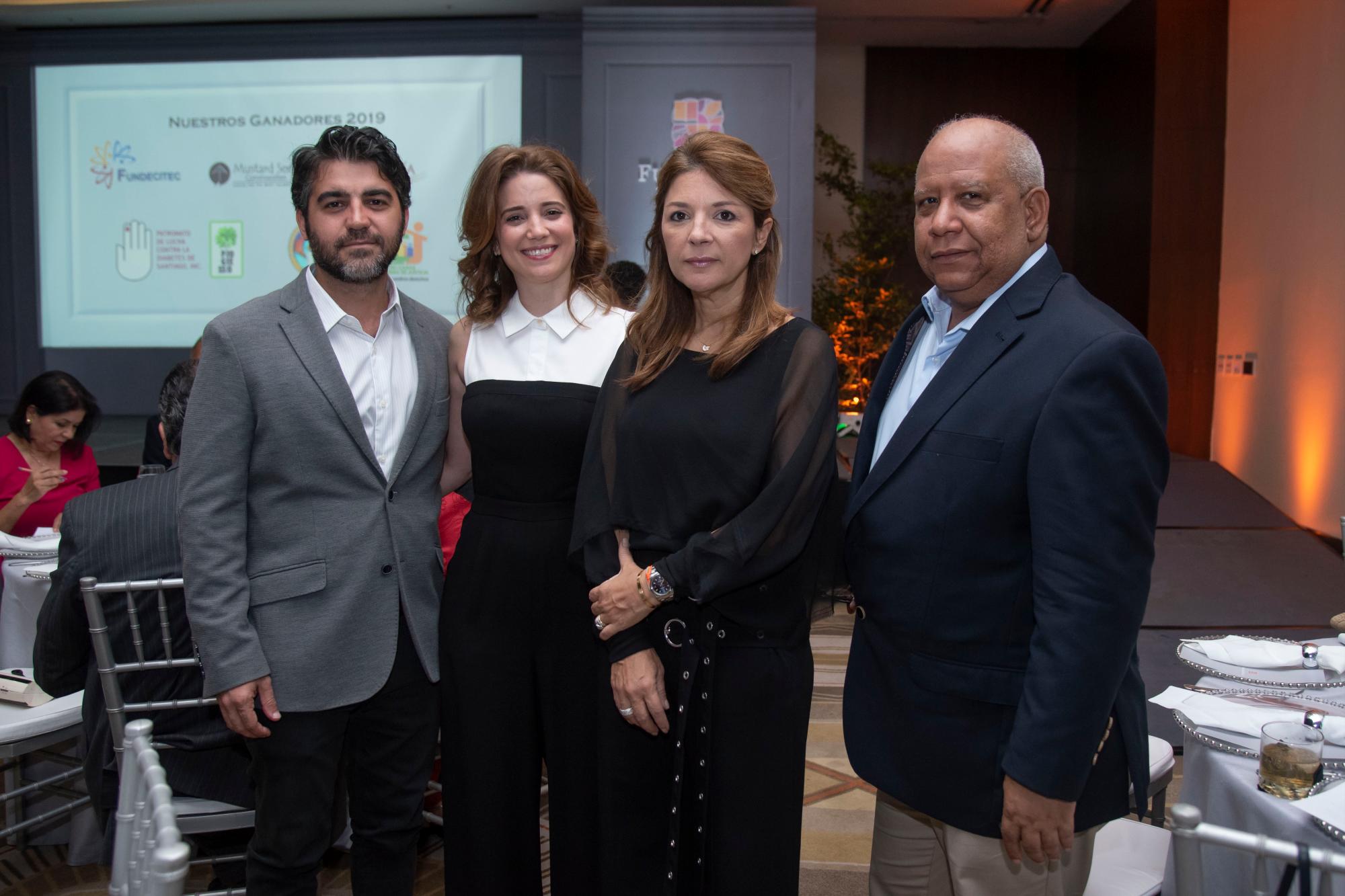 Jorge Reid, Alicia Freites, Mónica Armenteros y José Ángeles.