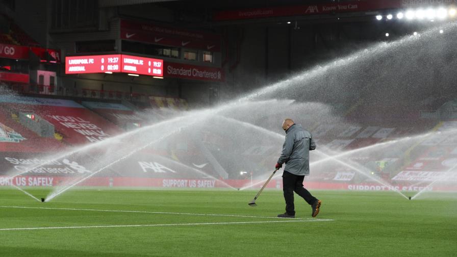 Jefe de la FA critica plan para reformular fútbol inglés