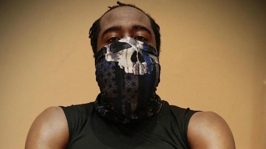 La mascarilla que usó Harden no tenía intención política