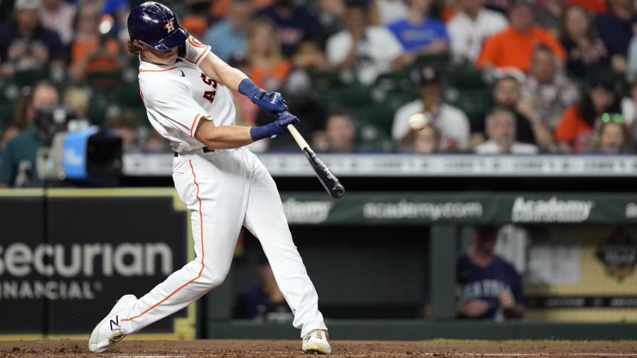 Astros apabullan 11-2 a Marineros; Mayers dispara jonrón