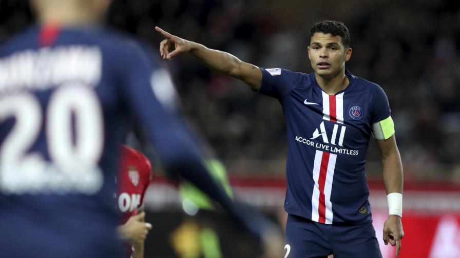 PSG les cierra las puertas a Cavani y Thiago Silva