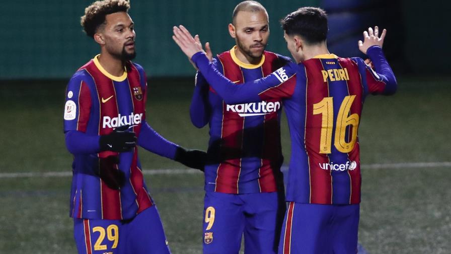 Barcelona falla 2 penales pero vence a Cornellà en Copa