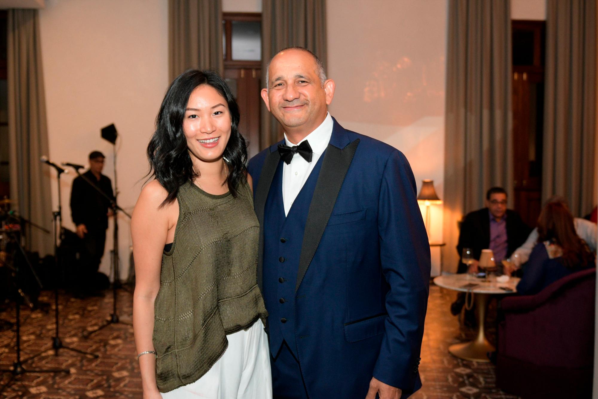 Alison Chi y José Acosta.