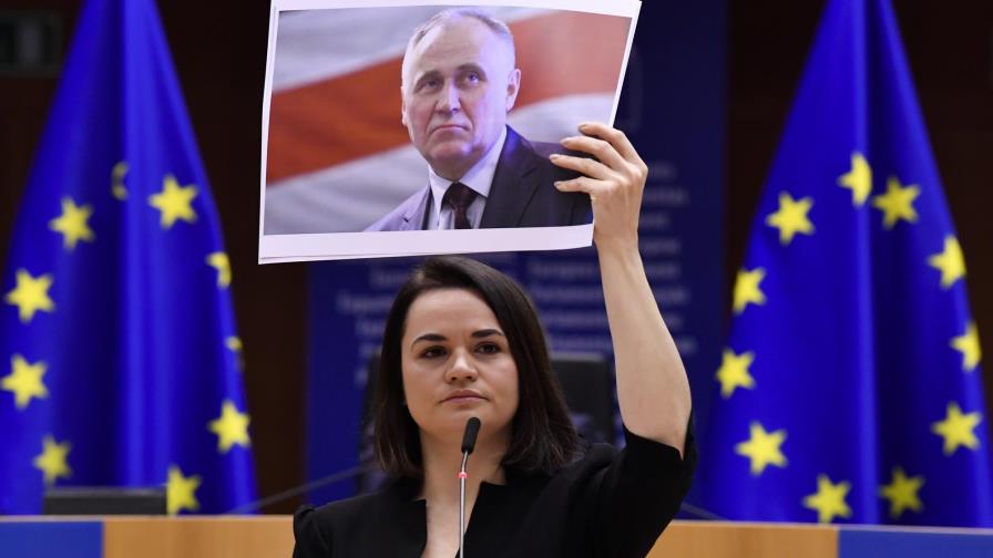 Opositora bielorrusa gana premio Sájarov de derechos humanos