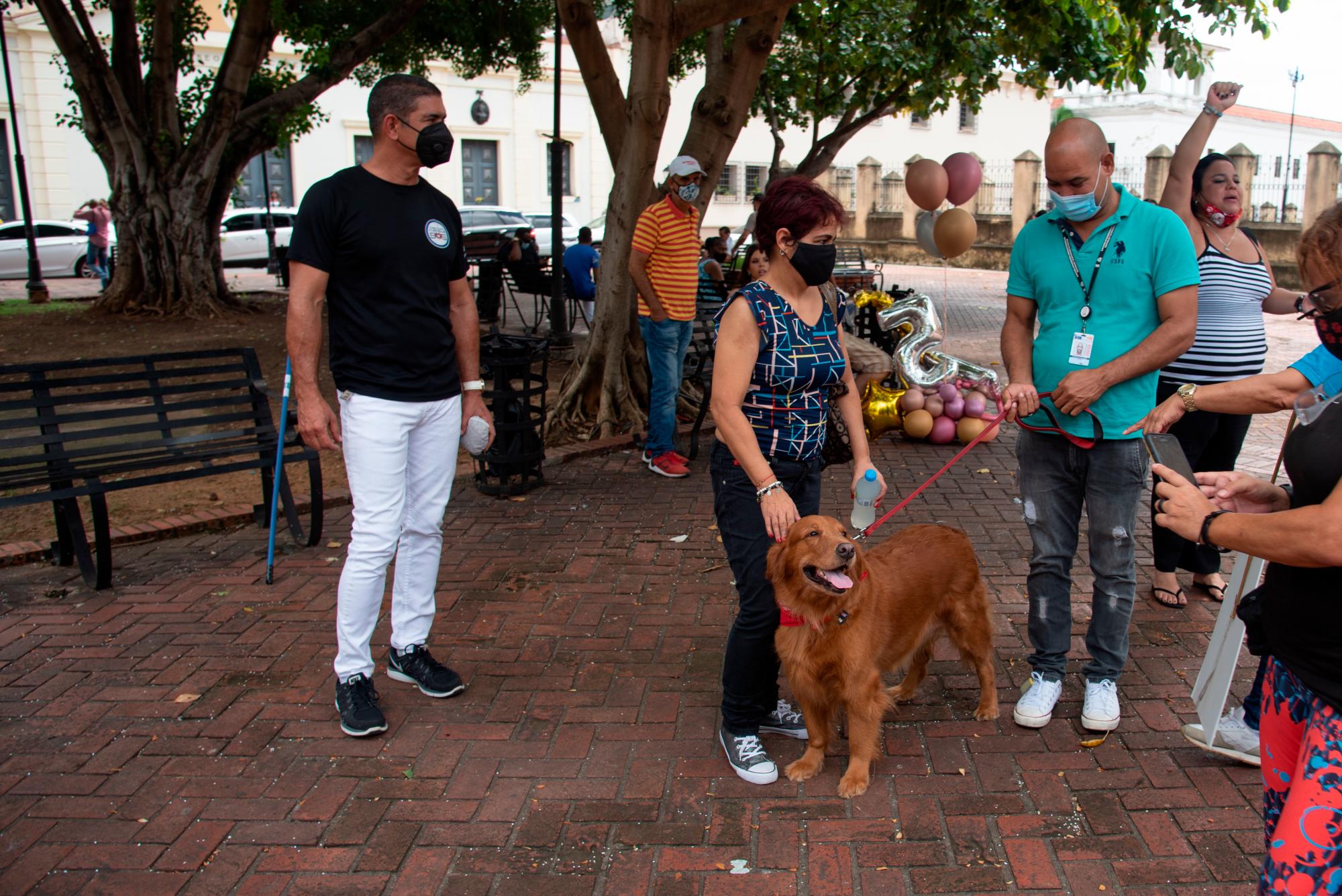 Algunos llevaron sus animales al parque.