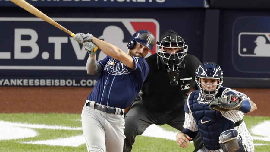 Con nuevo jonrón, Lowe conduce a Rays a triunfo ante Yanquis Con nuevo jonrón, Lowe conduce a Rays a triunfo ante Yanquis