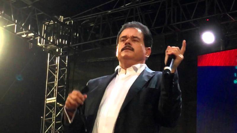 El salsero puertorriqueño Lalo Rodríguez es detenido en estado de embriaguez