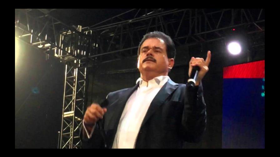 El salsero puertorriqueño Lalo Rodríguez es detenido en estado de embriaguez