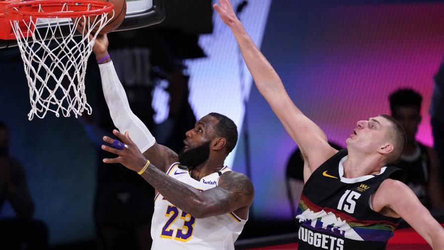 Lakers buscan recuperar el control ante Nuggets