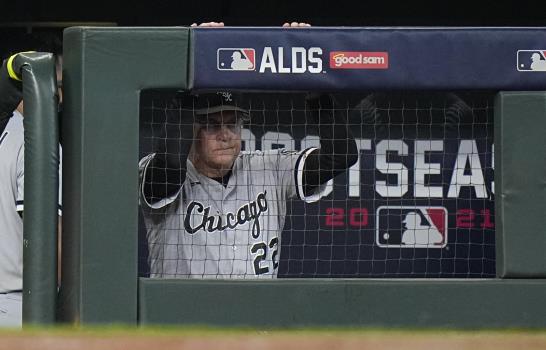 Correa y Álvarez amplían la ventaja de Astros