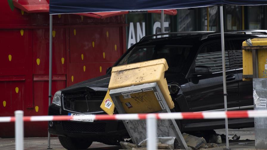 Seis heridos cuando automóvil atropella a peatones en Berlín