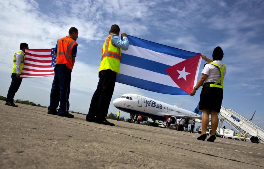 EEUU prohíbe vuelos hacia ciudades cubanas excepto La Habana