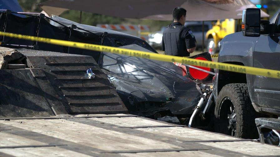 Un carro se estrella contra el público matando dos niños en carrera de Texas Un carro se estrella contra el público matando dos niños en carrera de Texas