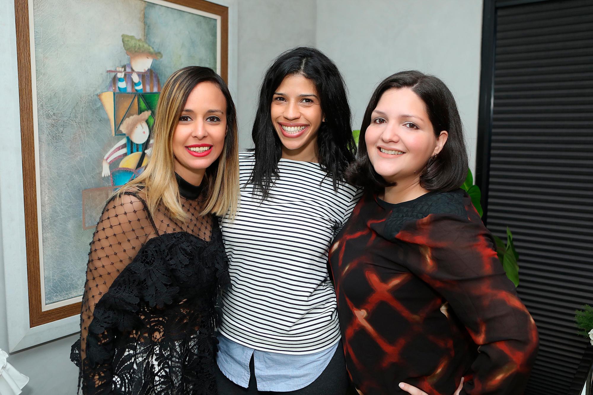 Nathalie Domínguez, Yadira de Castro y Dayamel Báez.