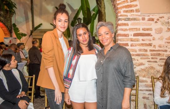 Un encuentro con lo mejor de la artesanía y la moda 