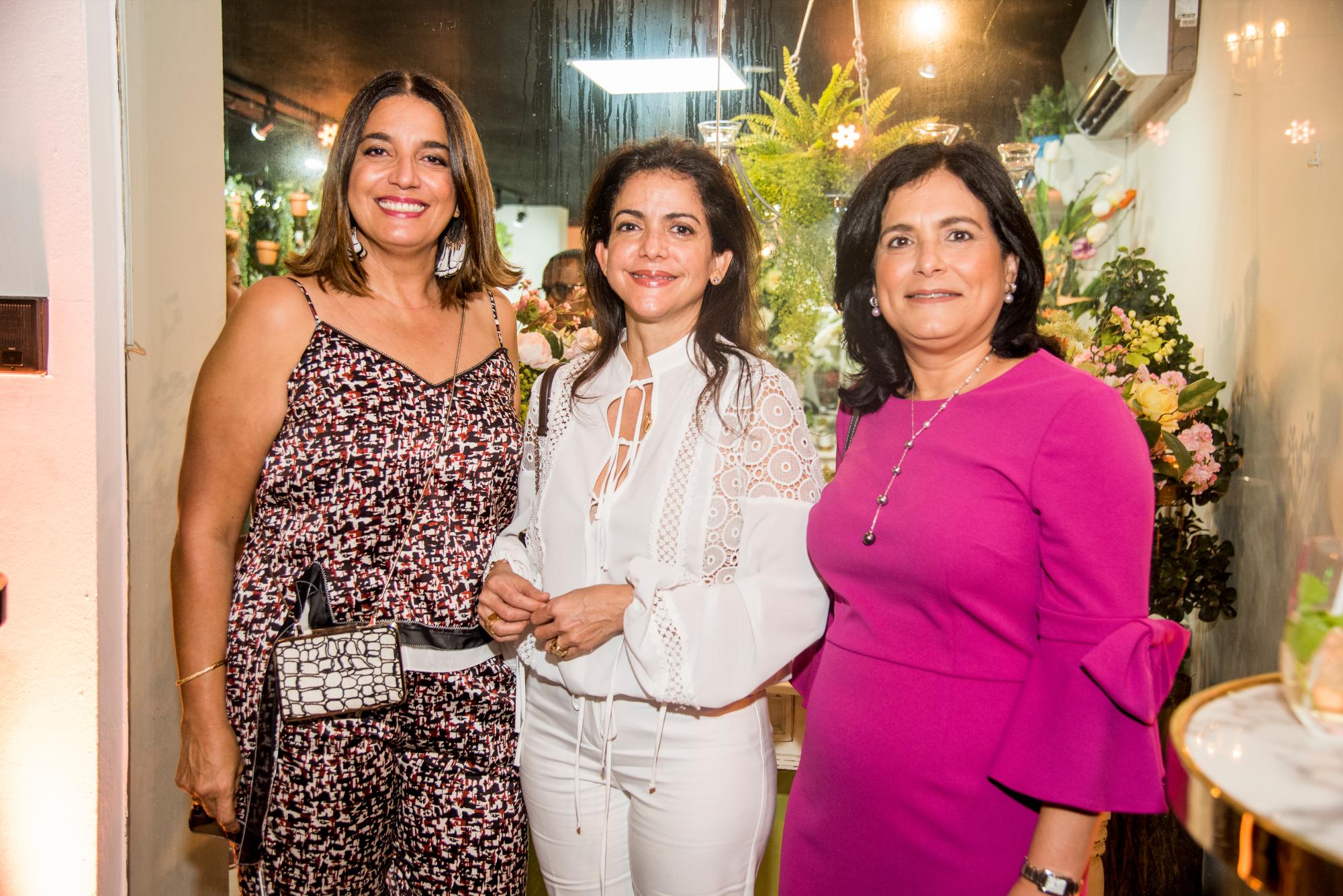 Carolina Marmolejos, Elima González y Celia Meléndez.