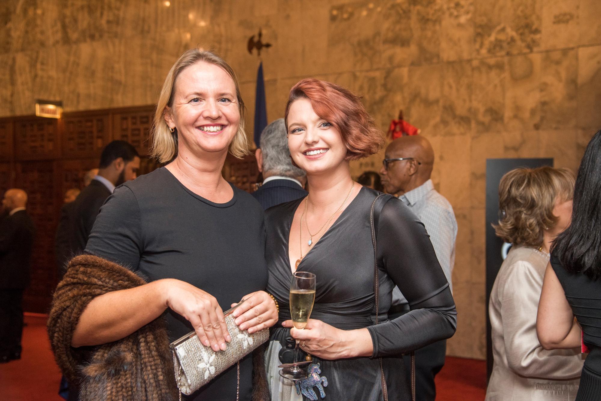 Tatiana Zonis y Veronika Prokofieba.