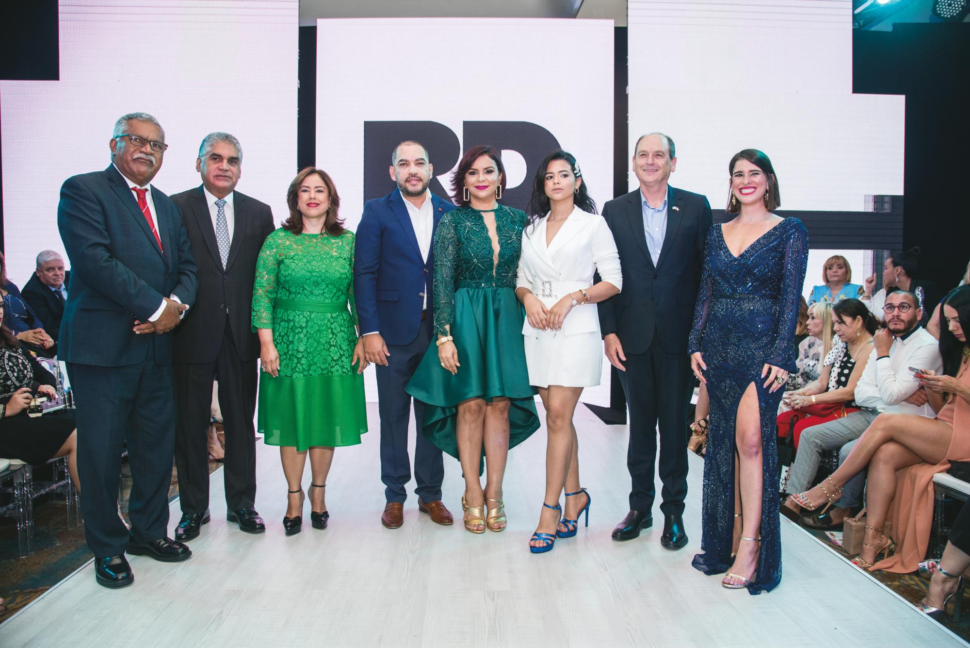 Ernesto Reyna, Fausto Fernández, Jeanis de García, Melkis Díaz, Aldo Rodríguez,  Tiffany Fermín, Daniel Biran y Julia Berstein. 