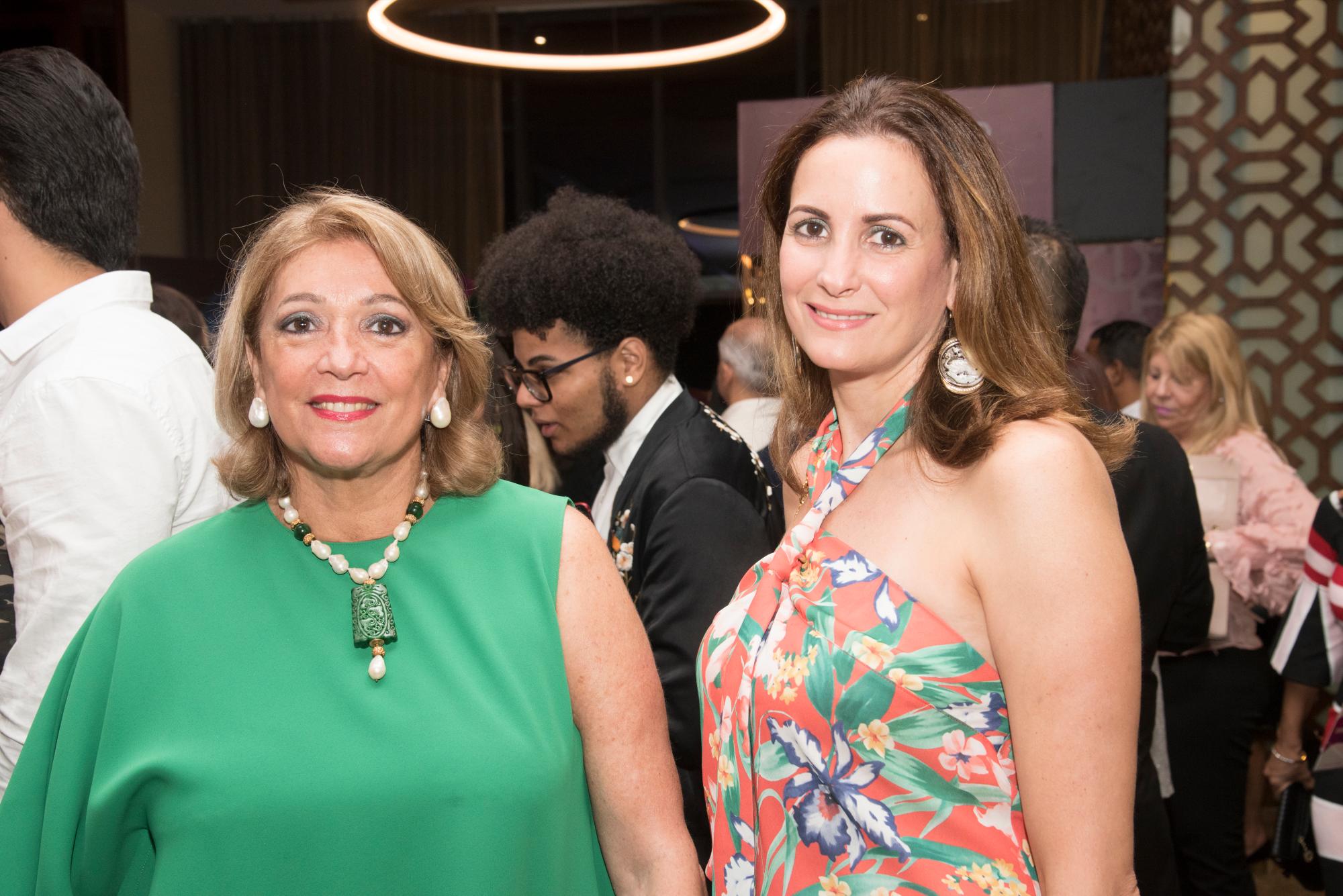 Rosadela de Serulle y Rosa Serulle.