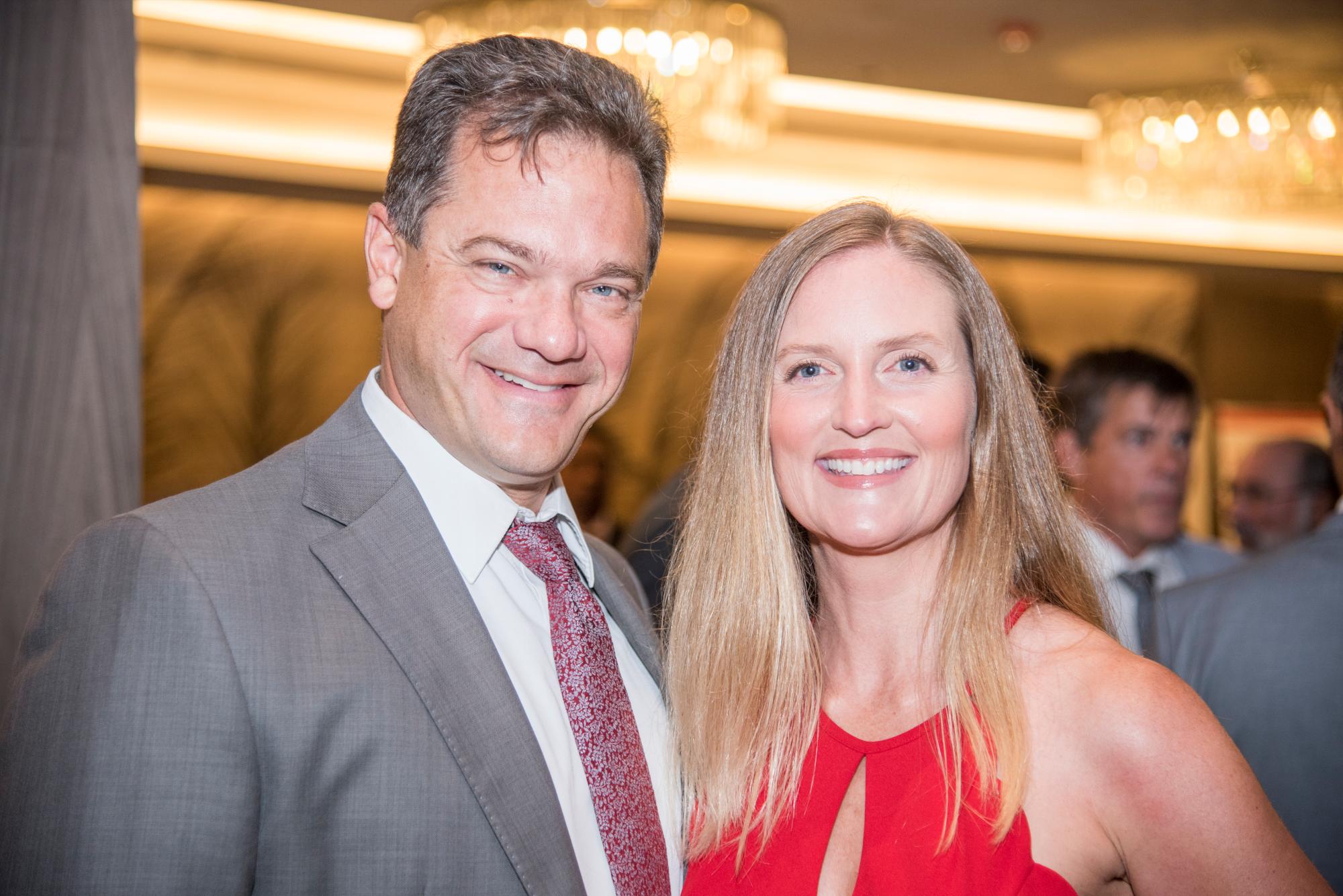 Marc Melino y Alllison Melino.