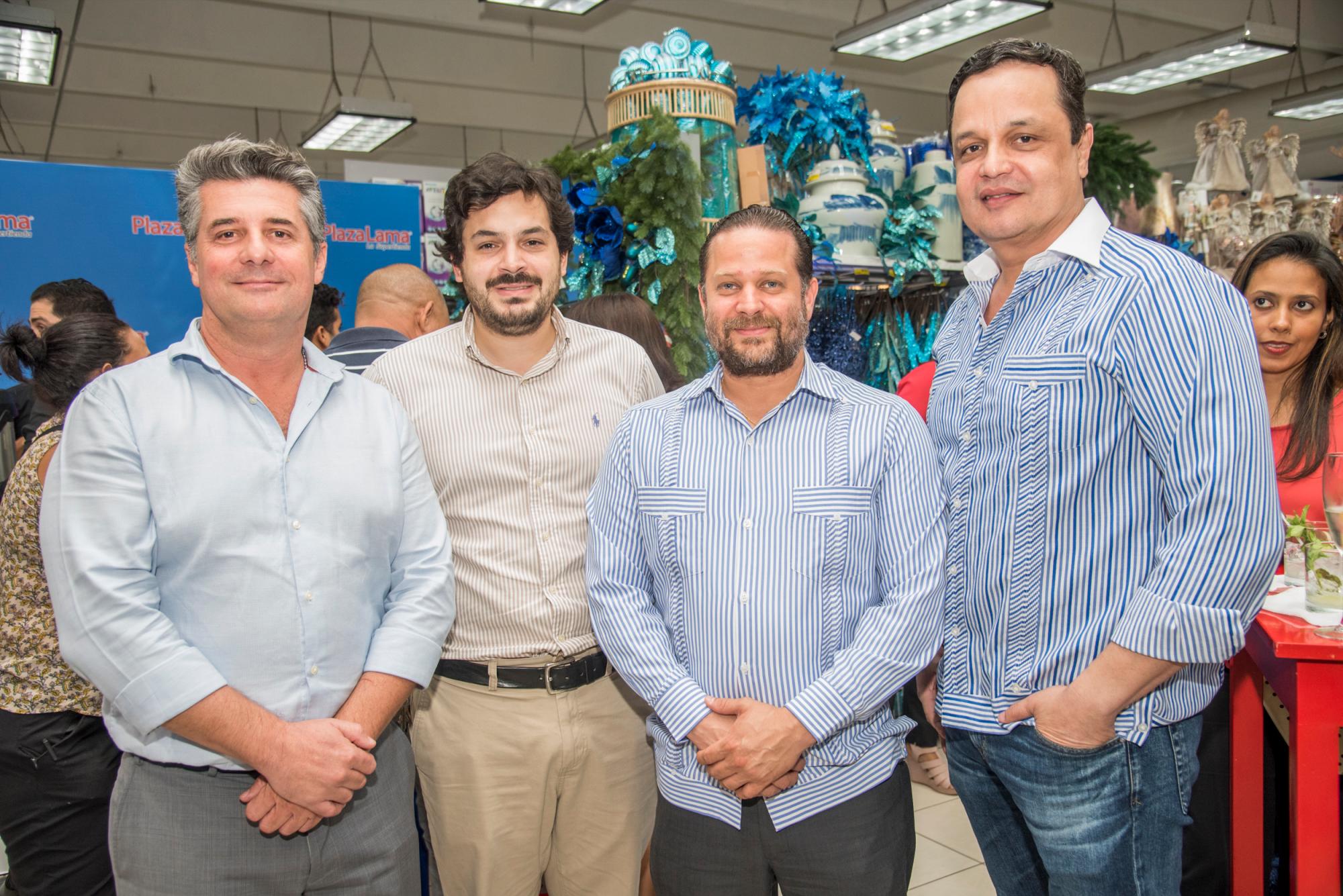 Daniel Vásquez, Andrés Noboa, Carlos Valdez y Carlos Quiñones.