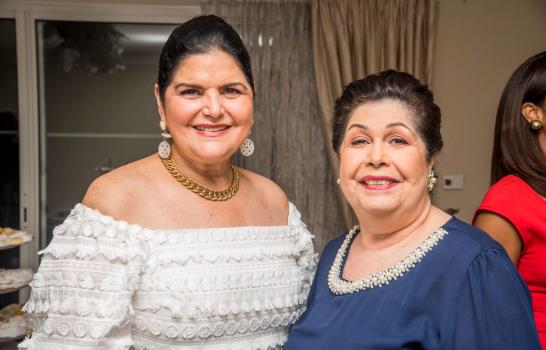 Una colección que representa a la mujer turca del siglo XIX