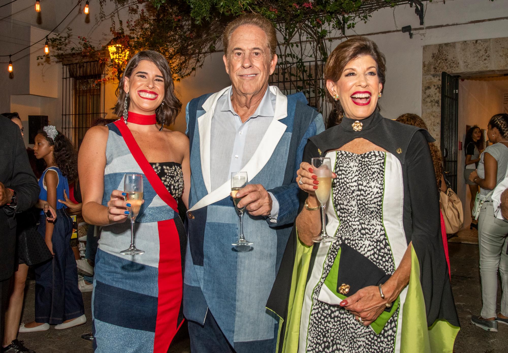 Julia, Richard y Robin Bernstein.