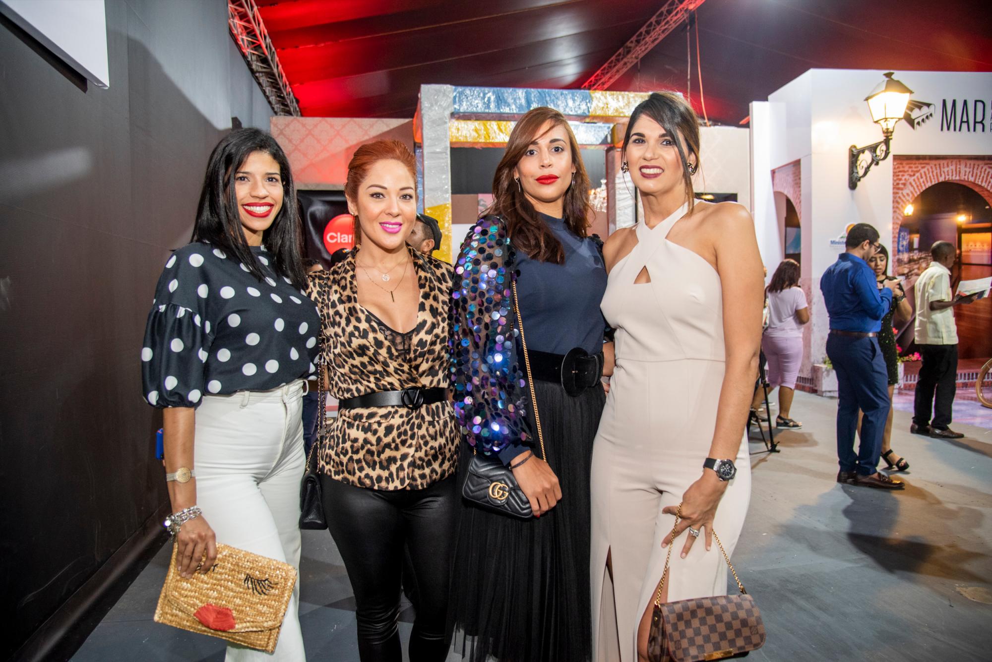 Yadira de Castro, Marisol Touriñan, Violeta Rosario y Lorens Collado.