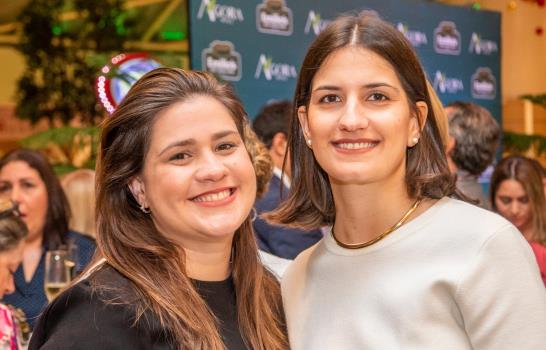 Emilio‘s Hot Dog Bar abre en Ágora Mall Emilio‘s Hot Dog Bar abre en Ágora Mall