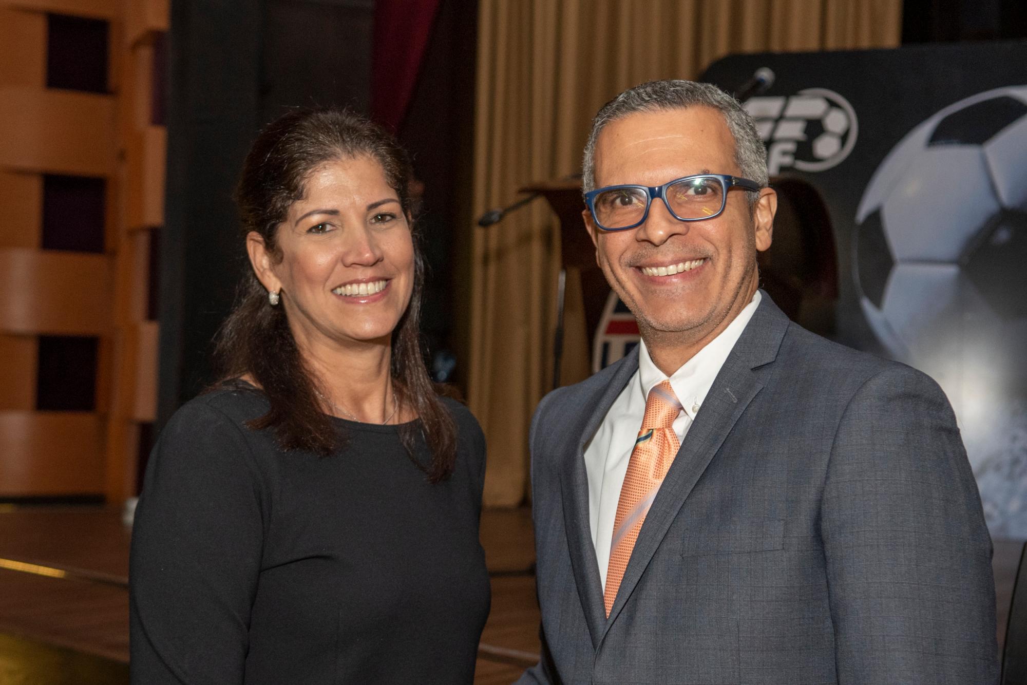 Luisa morales y Frank Camilo.